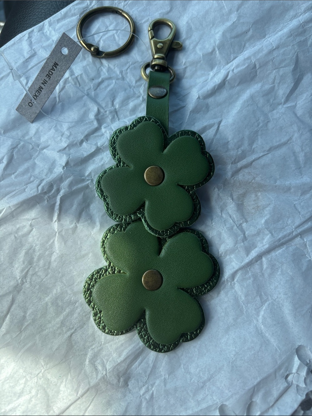 Portland leather Green Leather Double shamrock Keychain - Picture 5 of 7
